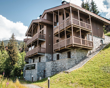 Yellowstone Lodge